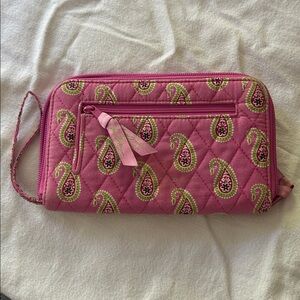 Vera Bradley Pink Quilted Paisley Wristlet